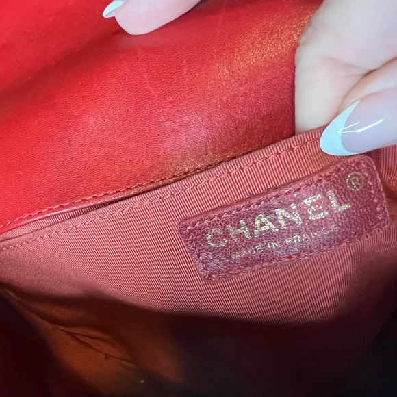 Chanel Boy bag Medium RED - Picture 7 of 8